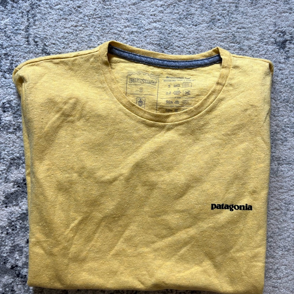 Patagonia Logo Yellow Shirt Womens Size Small - Picture 2 of 4
